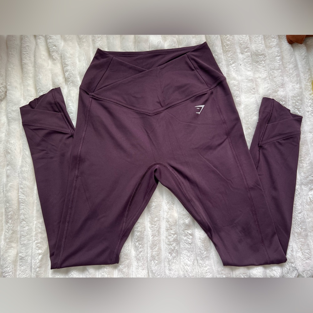 Gymshark Cross-waist Elevate Leggings